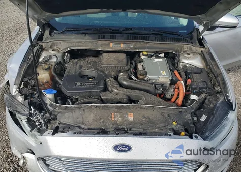 2016 Ford Fusion S Hybrid z USA, uszkodzony, nr VIN 3FA6P0UU7GR178894